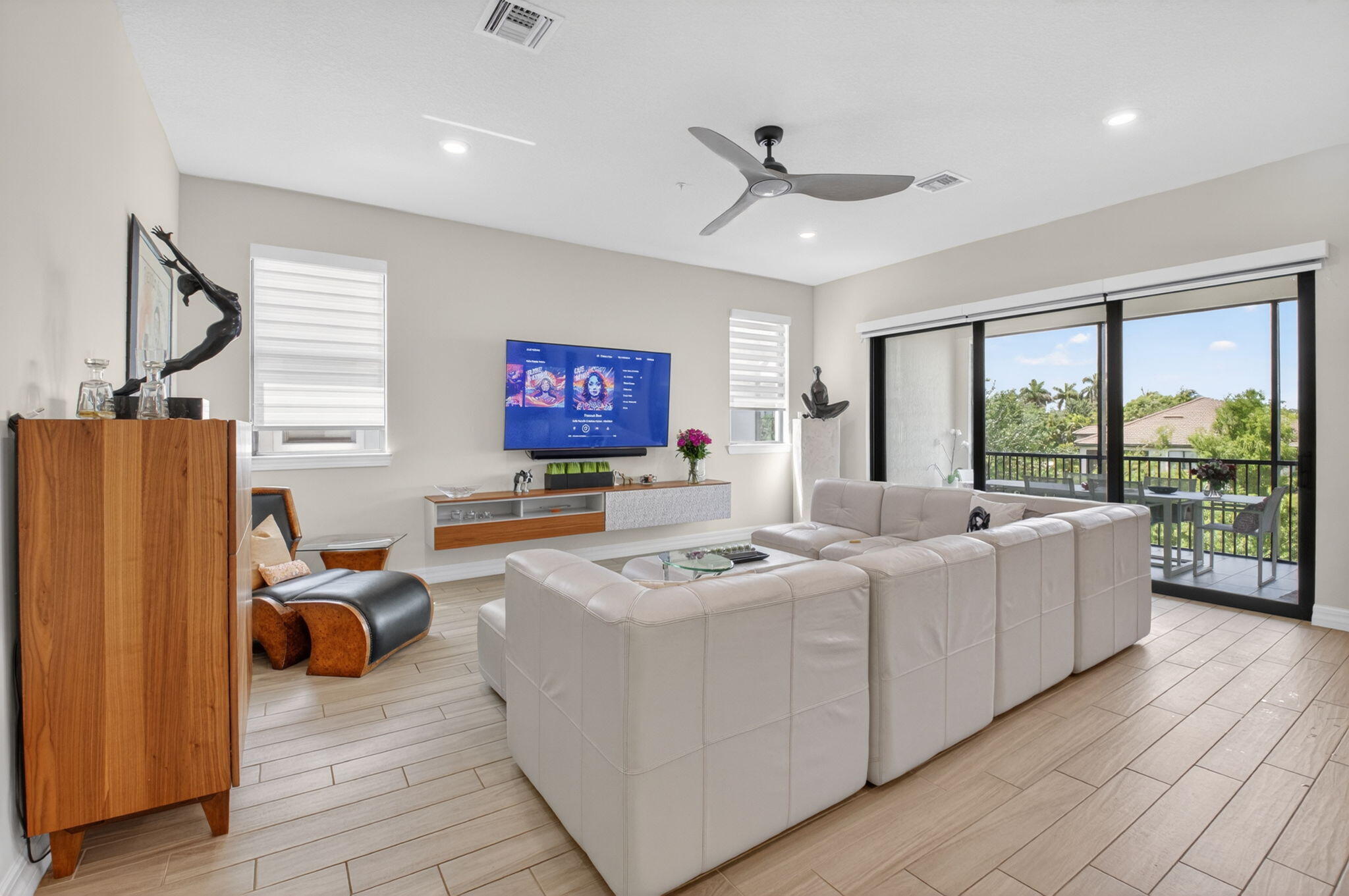 21956 Canadensis Circle, Unit 201 Boca Raton, FL 33428 - Photo 4 of 37 Great Room
