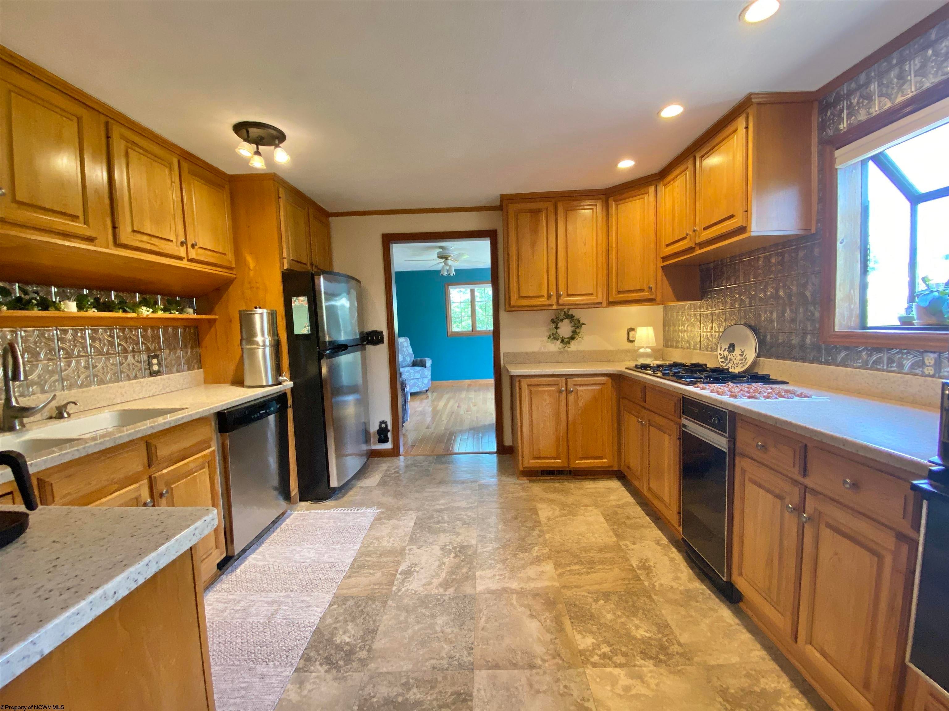 2488 Mount Etna Ridge Road Poca, WV 25159 - Photo 38 of 50 Gallery Image 38