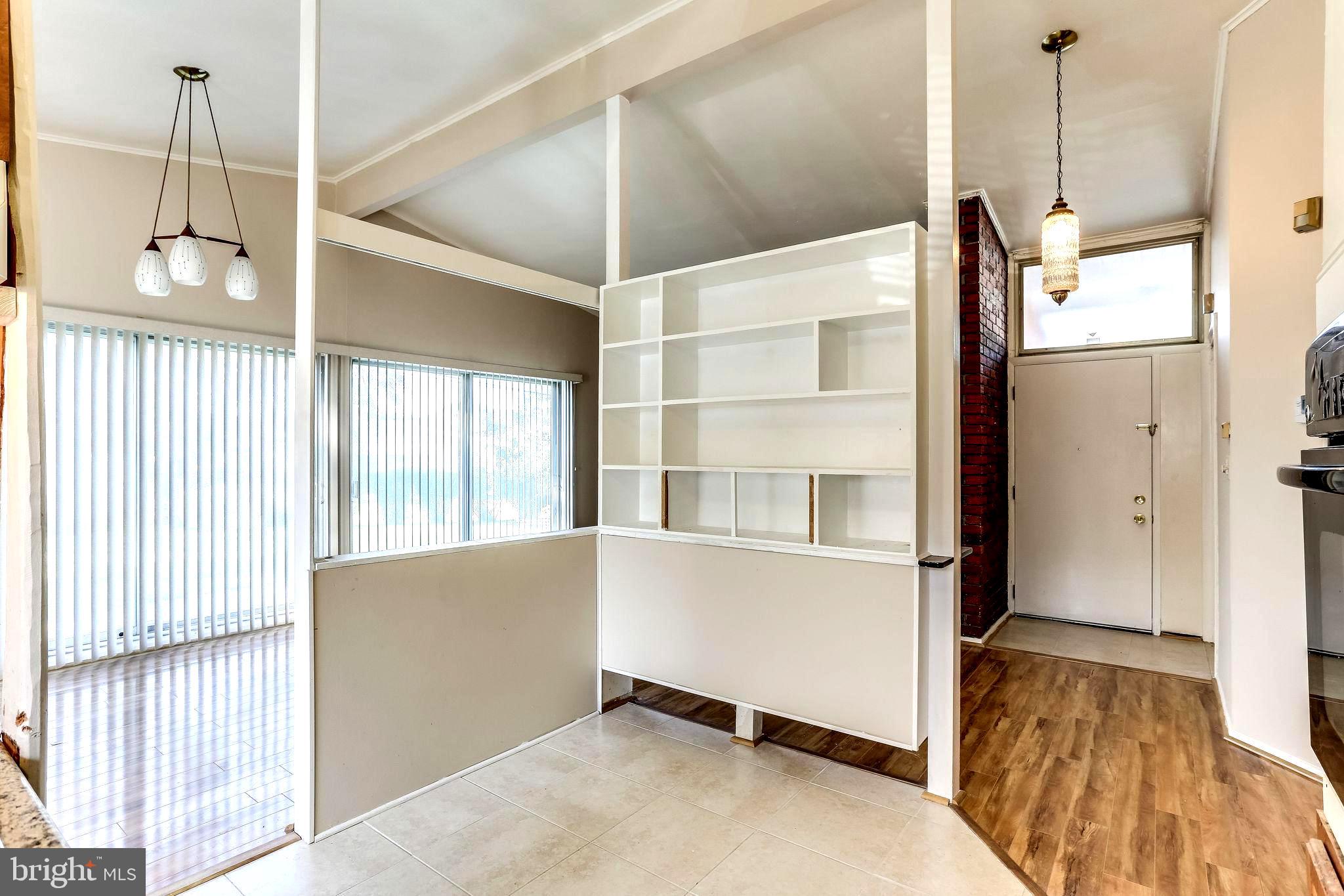 4729 Belle Forte Road Baltimore, MD 21208 - Photo 21 of 46 Kitchen Table Space