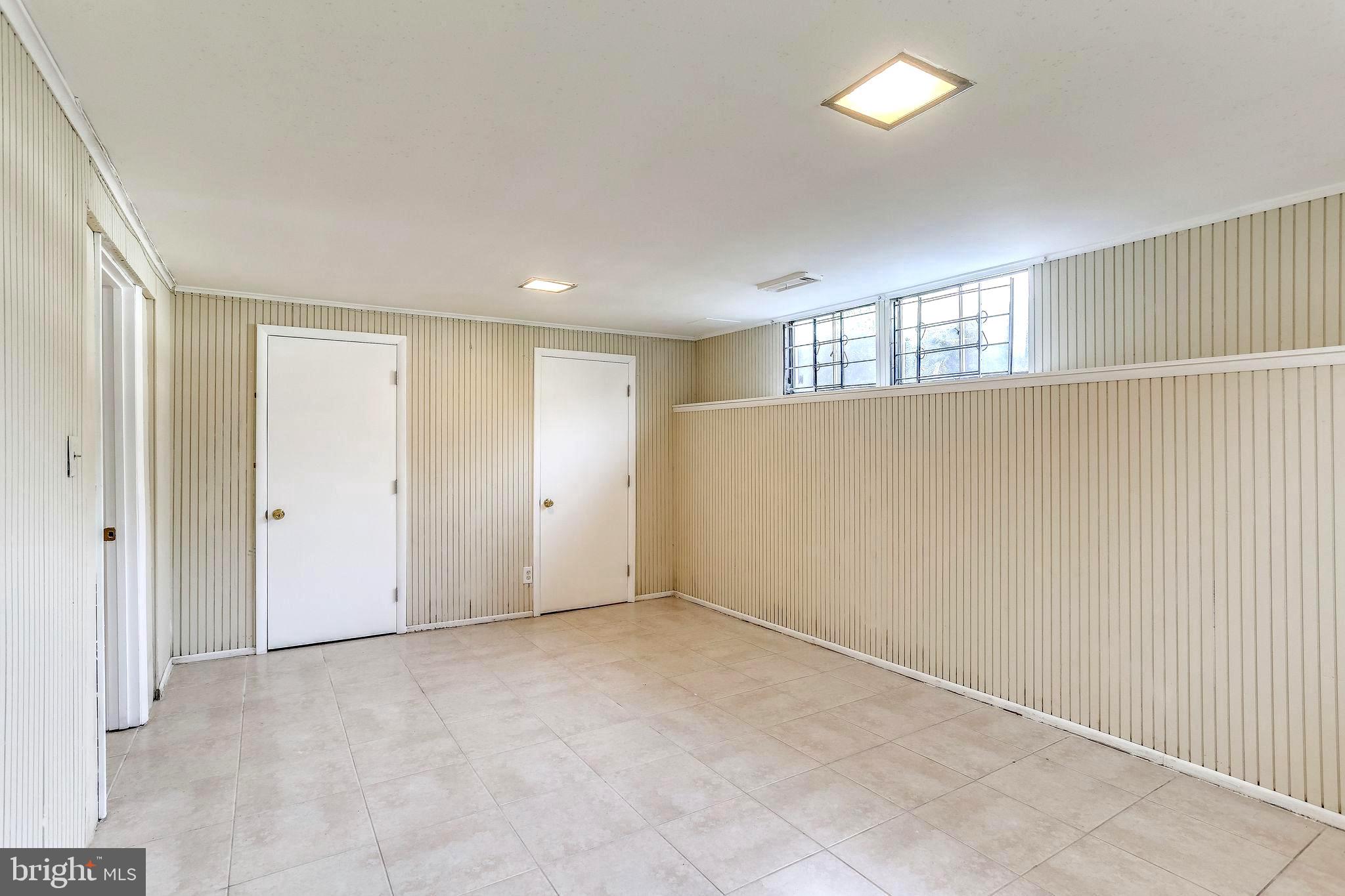 4729 Belle Forte Road Baltimore, MD 21208 - Photo 39 of 46 Family Room