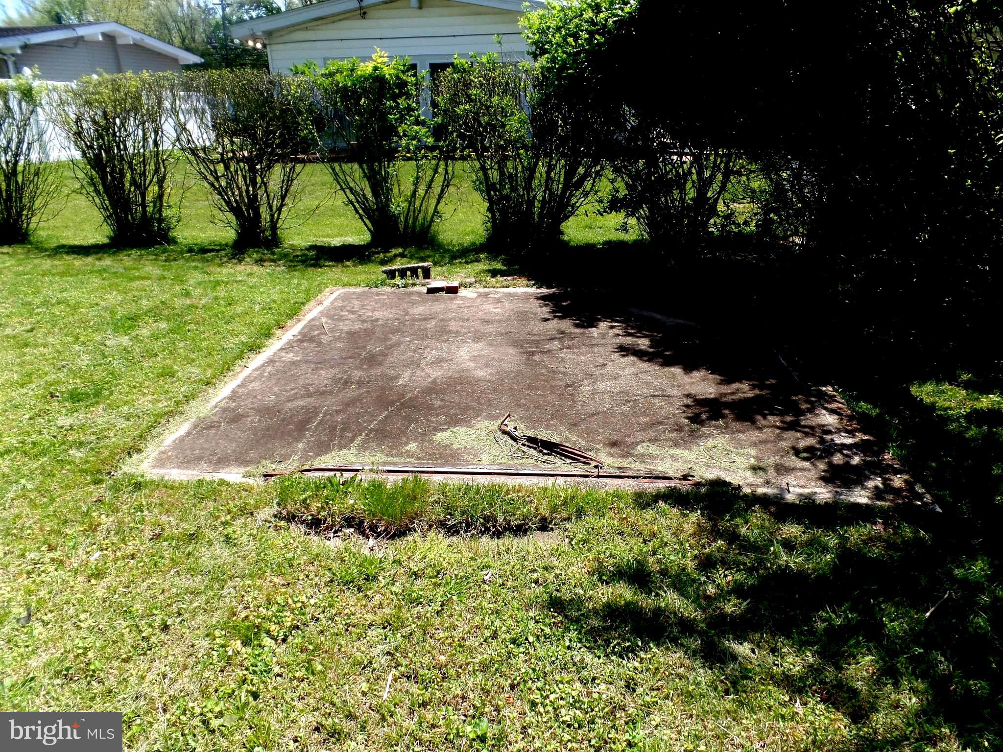 4729 Belle Forte Road Baltimore, MD 21208 - Photo 6 of 46 Previous Shed pad