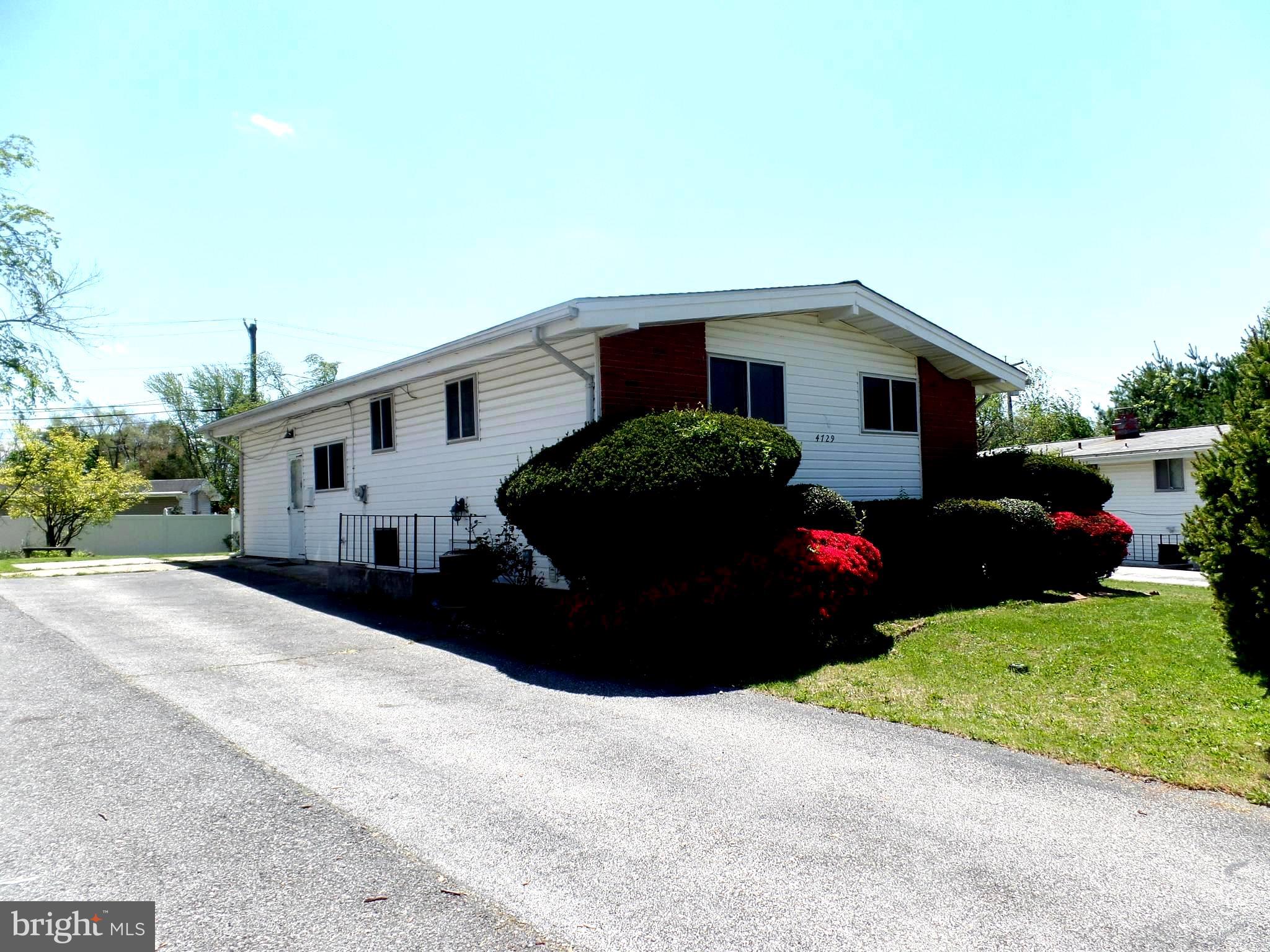 4729 Belle Forte Road Baltimore, MD 21208 - Photo 9 of 46 Plenty of parking