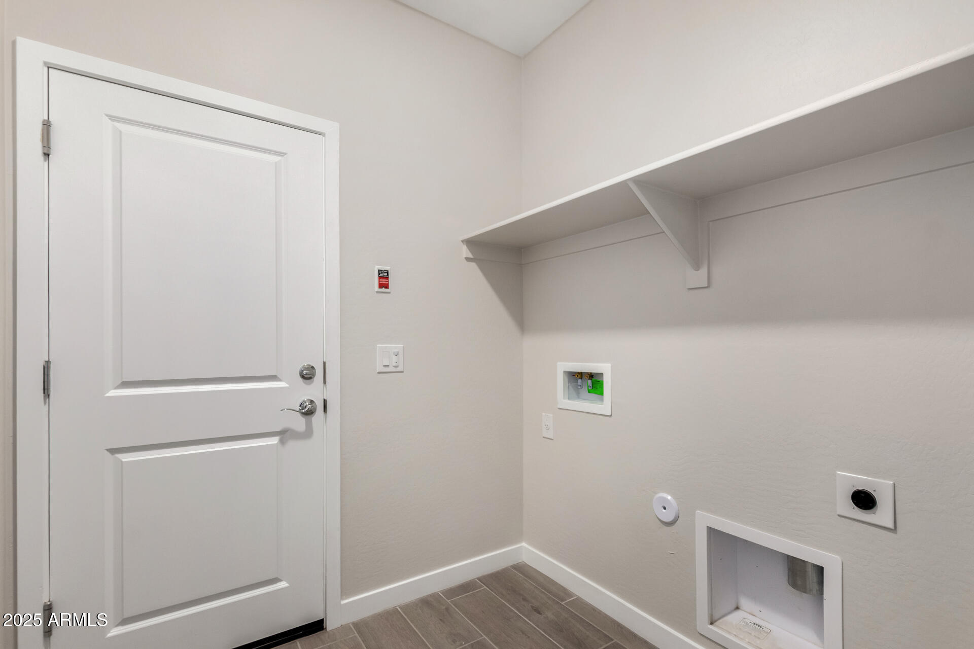 16977 West Spur Drive Surprise, AZ 85387 - Photo 23 of 30 a view of room