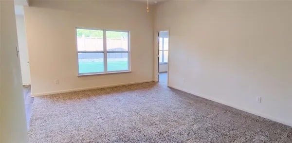 $1,900 | 2018 Pondera Street, Ponder, TX 76259