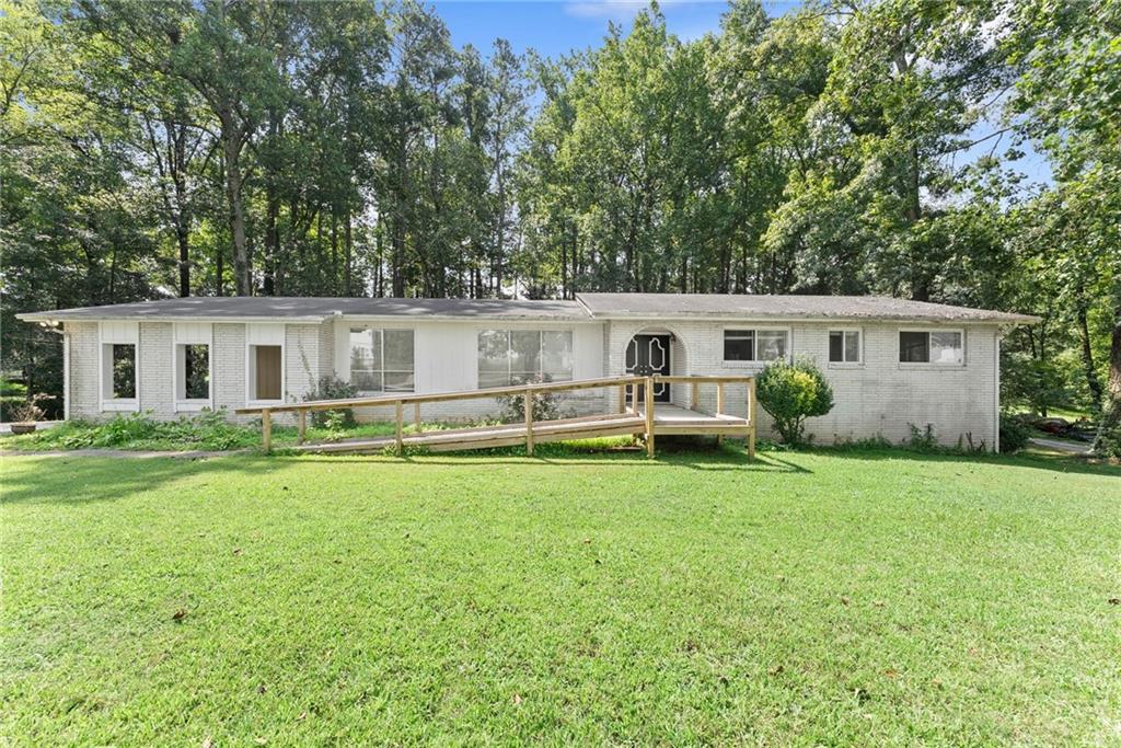 758 Springlake Road Lawrenceville, GA 30045 - Photo 2 of 49 Gallery Image 2