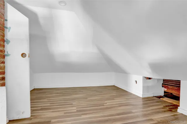 $519,900 | 22-17 Collier Avenue | Bayswater