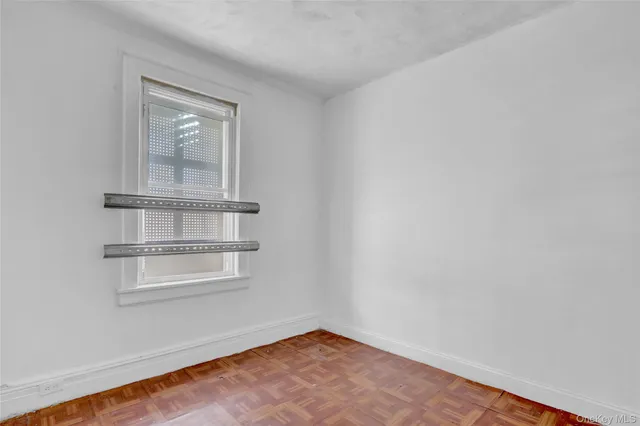 $519,900 | 22-17 Collier Avenue | Bayswater