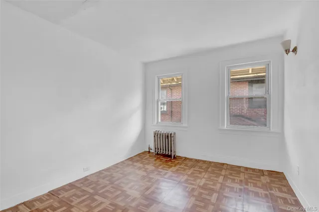 $519,900 | 22-17 Collier Avenue | Bayswater