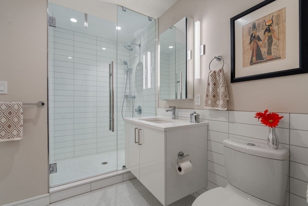 110 Broad Street, Unit 303 Boston, MA 02110 - Photo 14 of 35