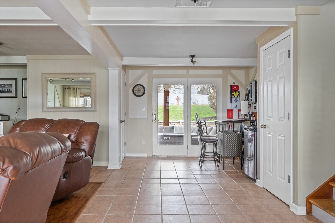 119 Pine Knoll Road Endicott, NY 13760 - Photo 9 of 38