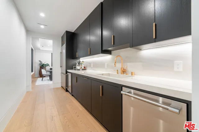 $30,000 | 17228 Otsego Street, Encino, CA 91316