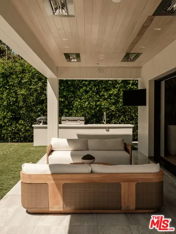 $30,000 | 17228 Otsego Street, Encino, CA 91316