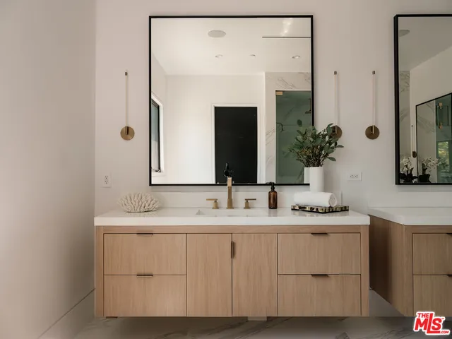 $30,000 | 17228 Otsego Street, Encino, CA 91316