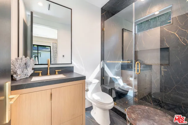 $30,000 | 17228 Otsego Street, Encino, CA 91316