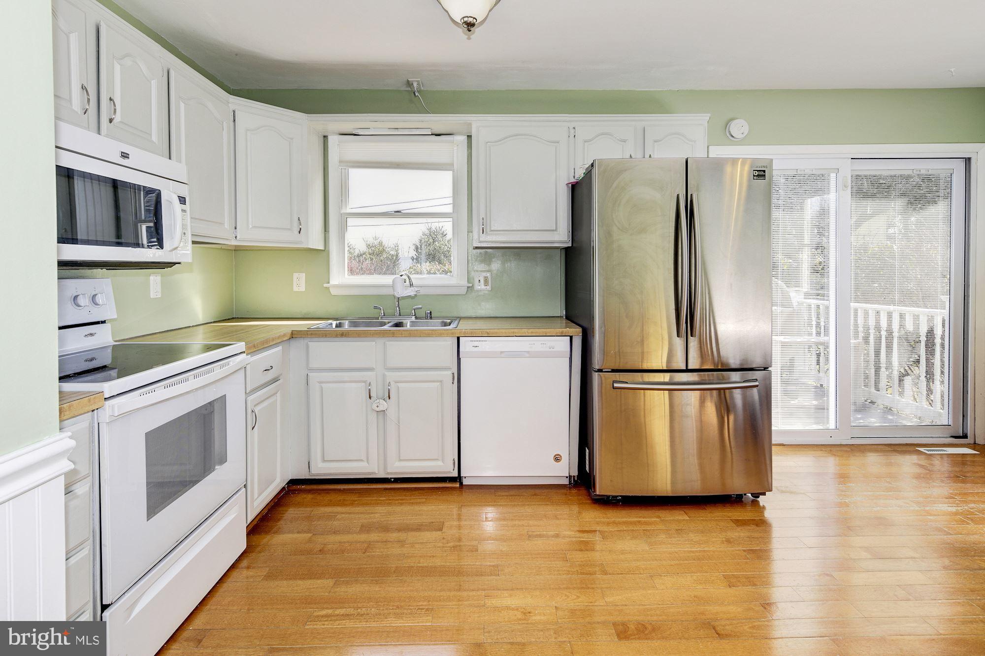 3461 Augusta Road Manchester, MD 21102 - Photo 7 of 28 Eat-In Kitchen
