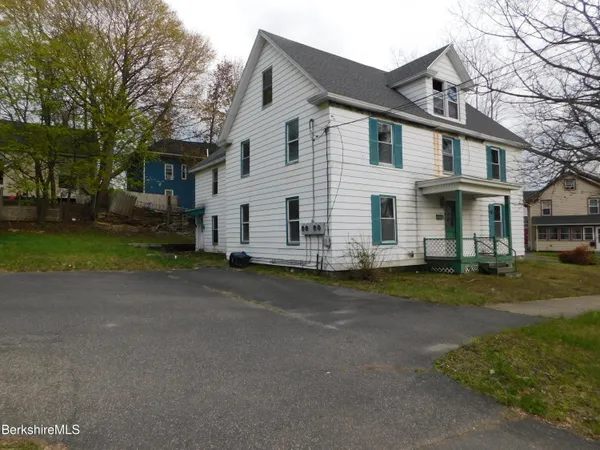 $129,900 | 30 Lenox Avenue, Pittsfield, MA 01201