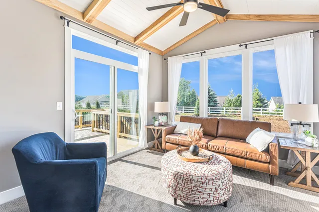 $889,900 | 1760 Julienne Court, Byron Center, MI 49315