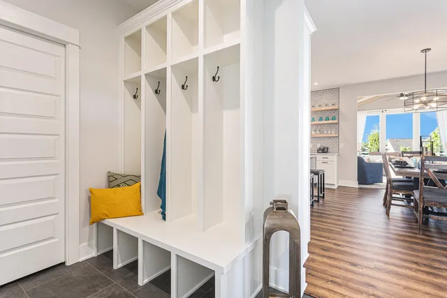 $889,900 | 1760 Julienne Court, Byron Center, MI 49315