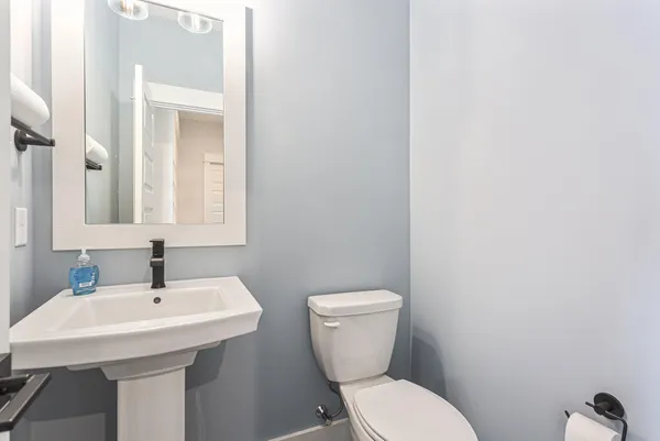 $889,900 | 1760 Julienne Court, Byron Center, MI 49315