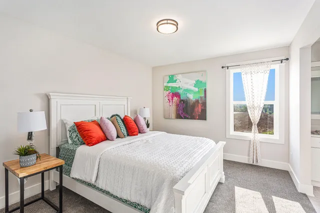 $889,900 | 1760 Julienne Court, Byron Center, MI 49315