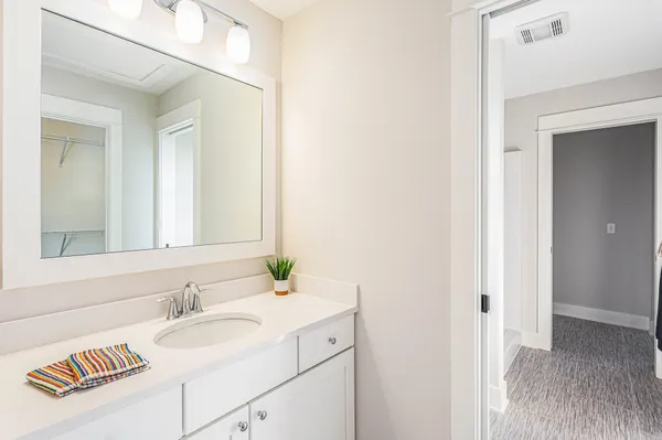 $889,900 | 1760 Julienne Court, Byron Center, MI 49315