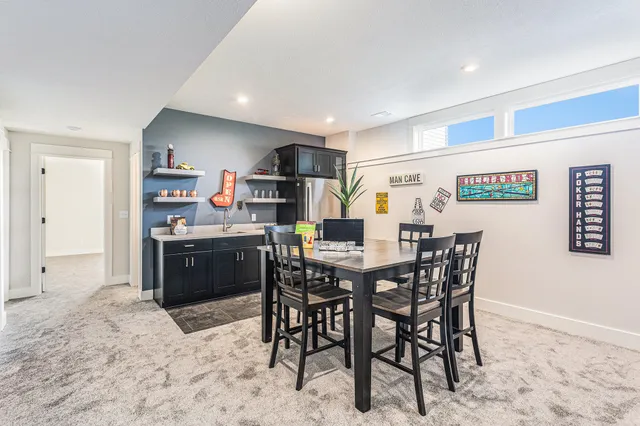 $889,900 | 1760 Julienne Court, Byron Center, MI 49315