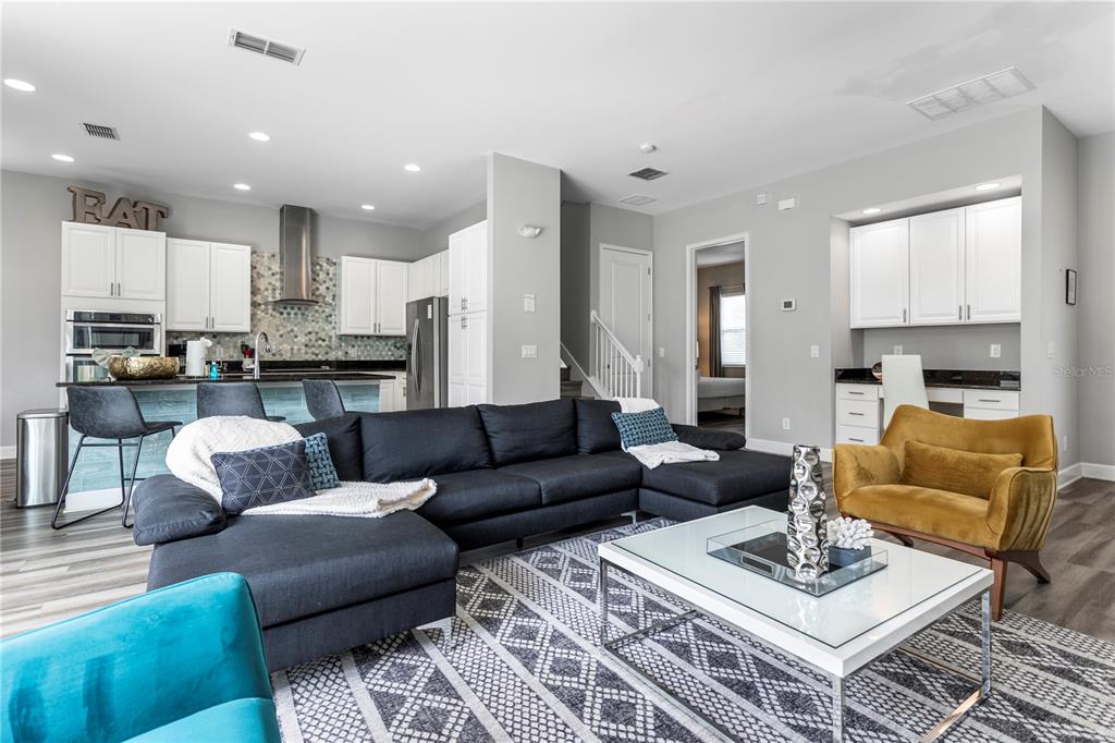 1407 Fairview Circle Reunion, FL 34747 - Photo 11 of 68