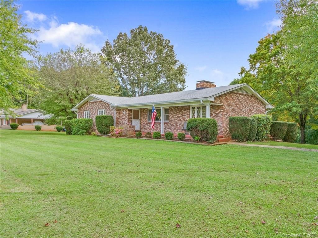 401 Asbury Road Candler, NC 28715 - Photo 1 of 23 Gallery Image 1