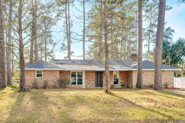 $345,000 | 6555 Landmor Drive, Greenwell Springs, LA 70739