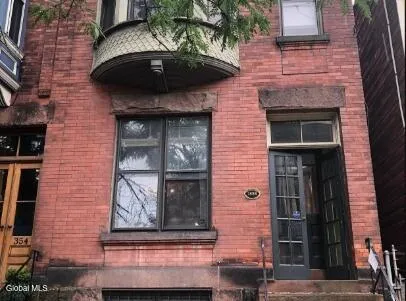 $1,975 | 356 Hamilton Street, Albany, NY 12210