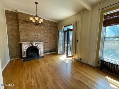 $1,975 | 356 Hamilton Street, Albany, NY 12210