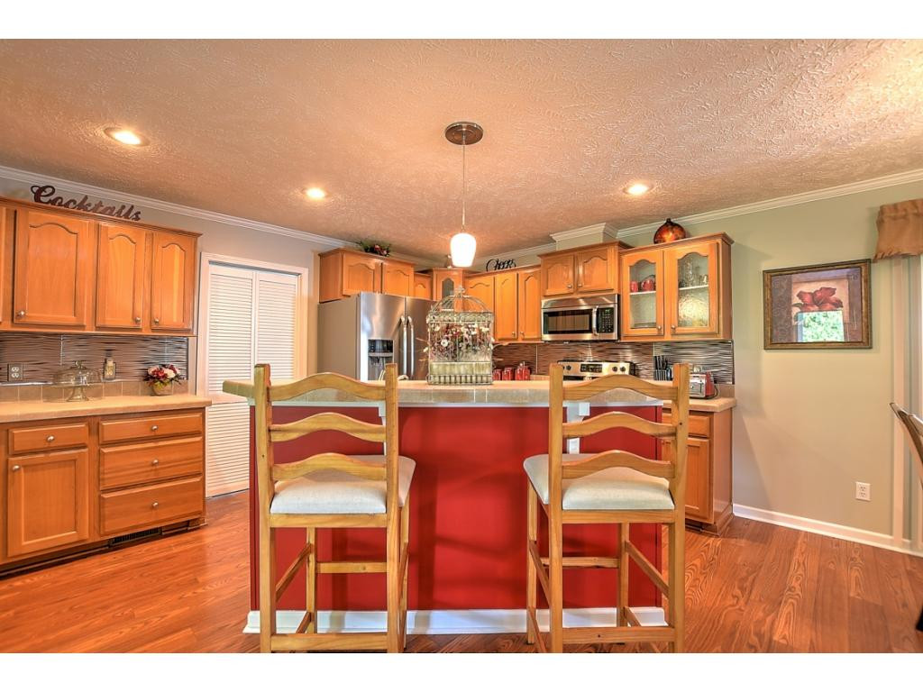 161 Stockton Road Chuckey, TN 37641 - Photo 11 of 30 KITCHEN WITH ISLAND