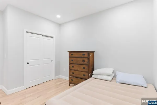 $450,000 | 204 19th Avenue, Irvington, NJ 07111