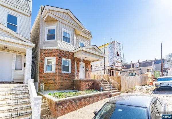 $450,000 | 204 19th Avenue, Irvington, NJ 07111