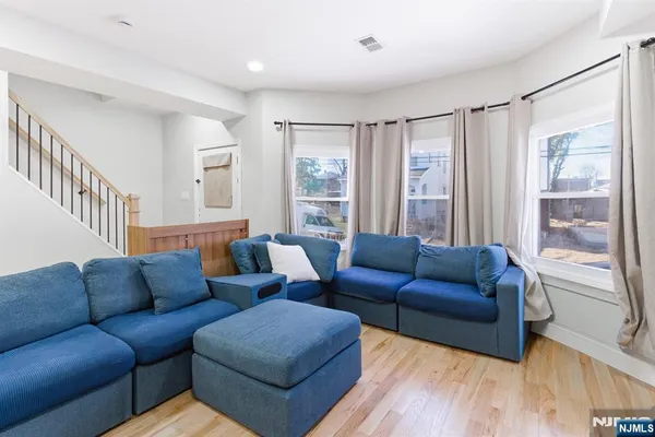 $450,000 | 204 19th Avenue, Irvington, NJ 07111