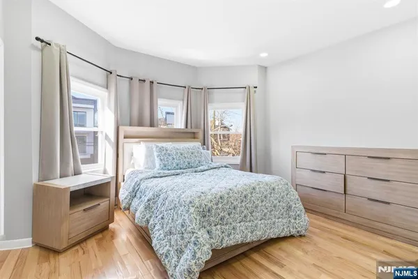 $450,000 | 204 19th Avenue, Irvington, NJ 07111