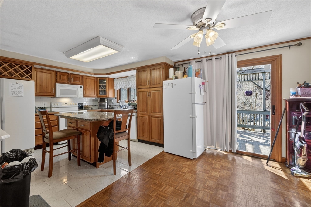84 Fairview Avenue Rehoboth, MA 02769 - Photo 17 of 36