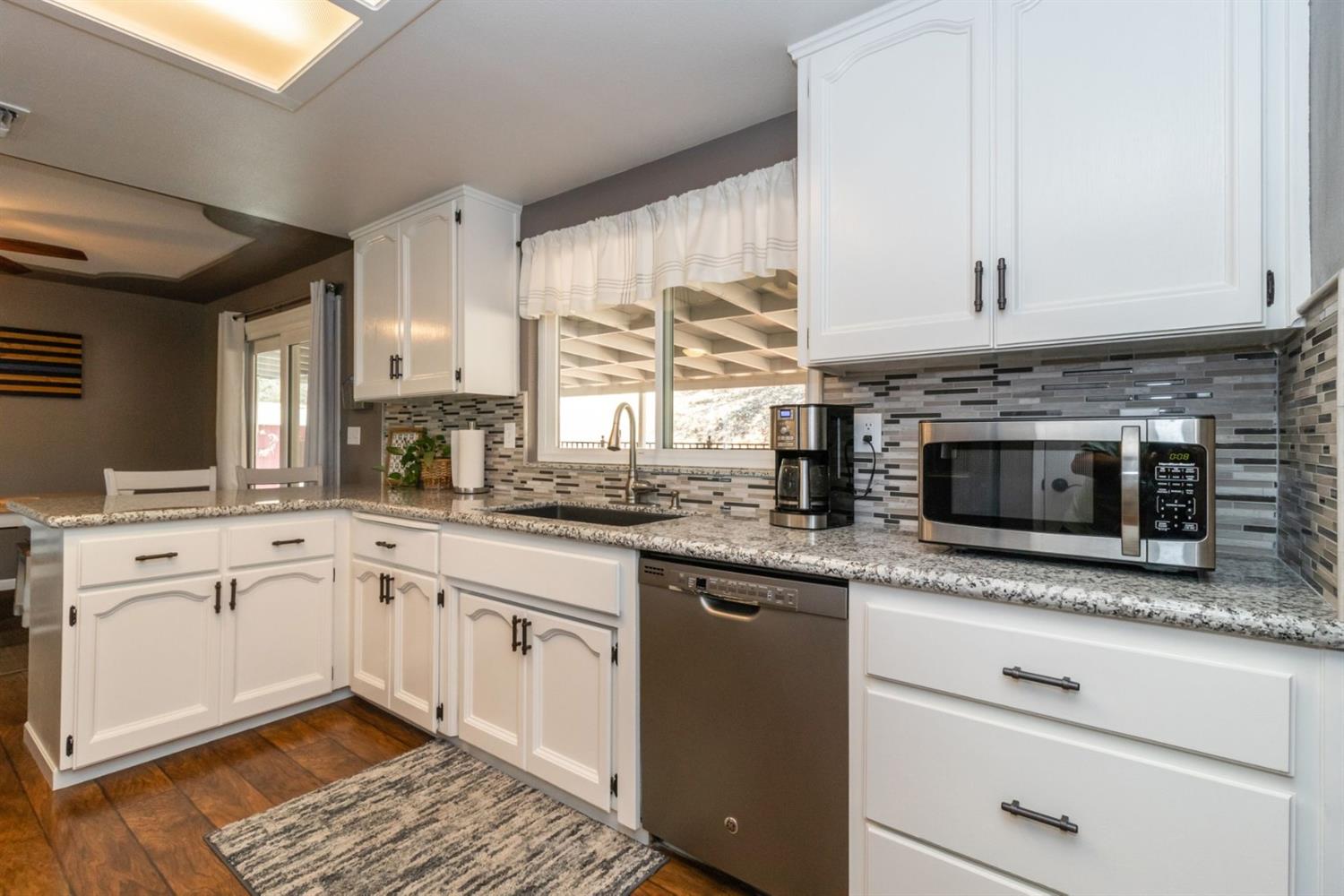 28658 Pittman Hill Road Clovis, CA 93619 - Photo 12 of 36