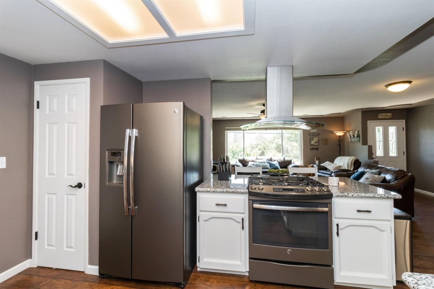 28658 Pittman Hill Road Clovis, CA 93619 - Photo 13 of 36