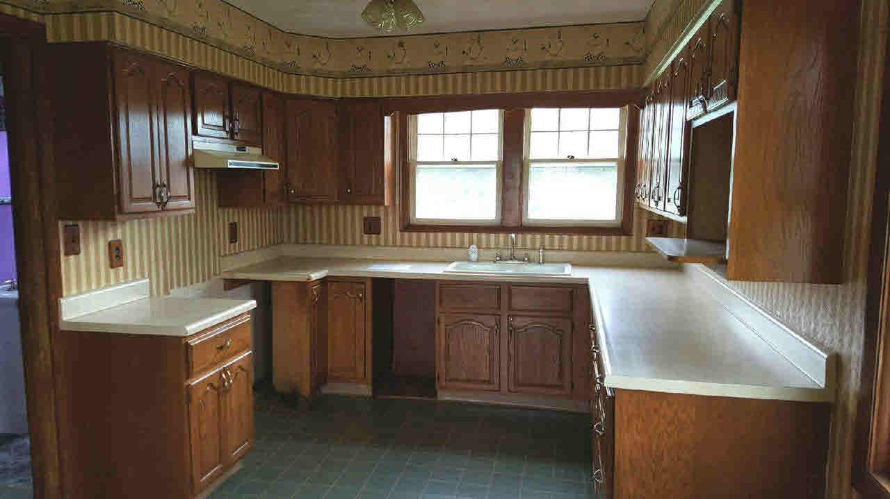 207 East Williams Street Atkinson, IL 61235 - Photo 5 of 14 Gallery Image 5