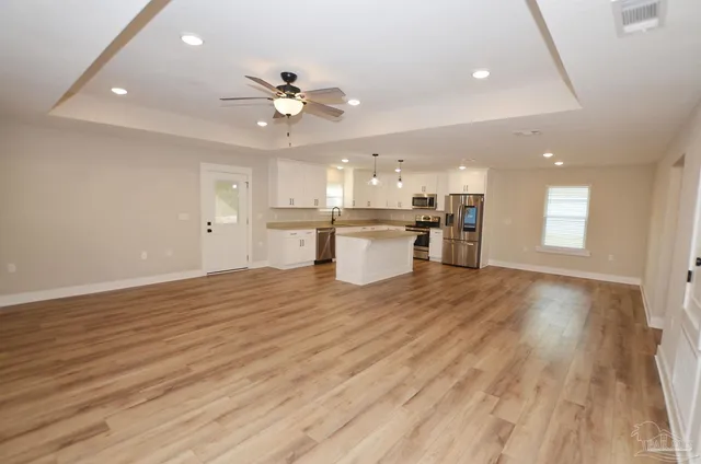 $439,999 | 3123 Lynn Drive, Navarre, FL 32566