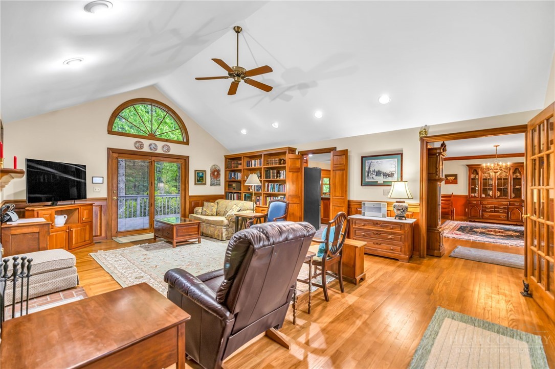1142 Hartzog Ford Road West Jefferson, NC 28694 - Photo 14 of 47