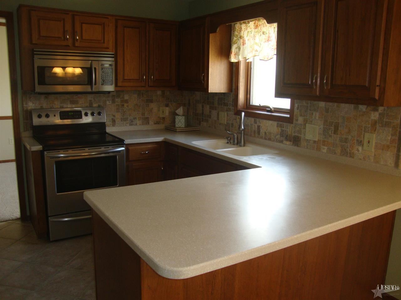 1515 Windmill Ridge Run Fort Wayne, IN 46825 - Photo 11 of 29 Gallery Image 11