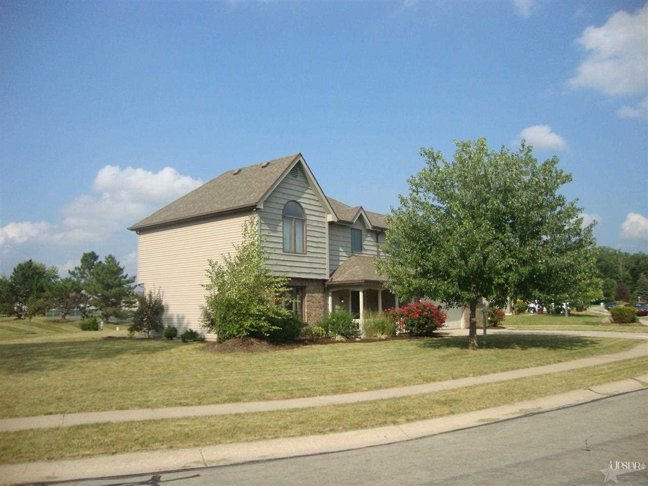 1515 Windmill Ridge Run Fort Wayne, IN 46825 - Photo 3 of 29 Gallery Image 3
