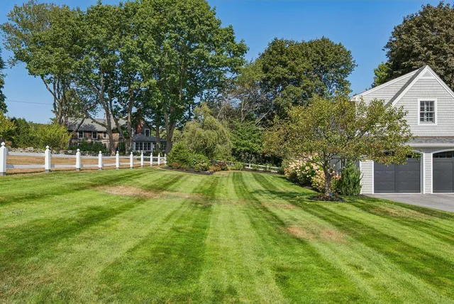 $1,695,000 | 12 Sea Cove Road, Cumberland, ME 04110