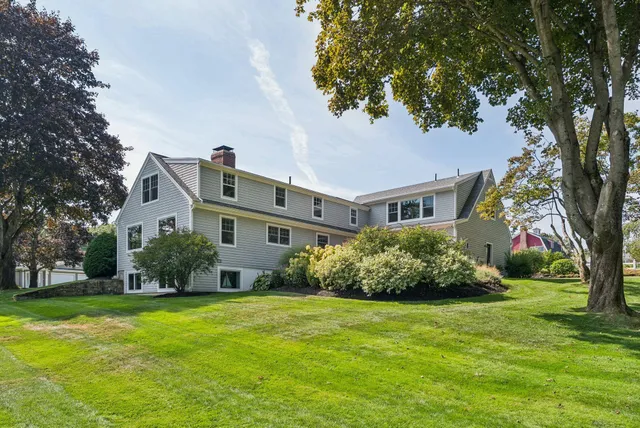 $1,695,000 | 12 Sea Cove Road, Cumberland, ME 04110