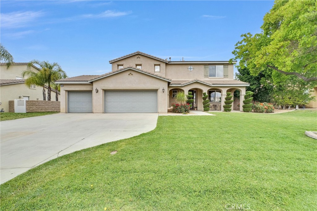 19446 Lurin Avenue Riverside, CA 92508 - Photo 5 of 59 Front