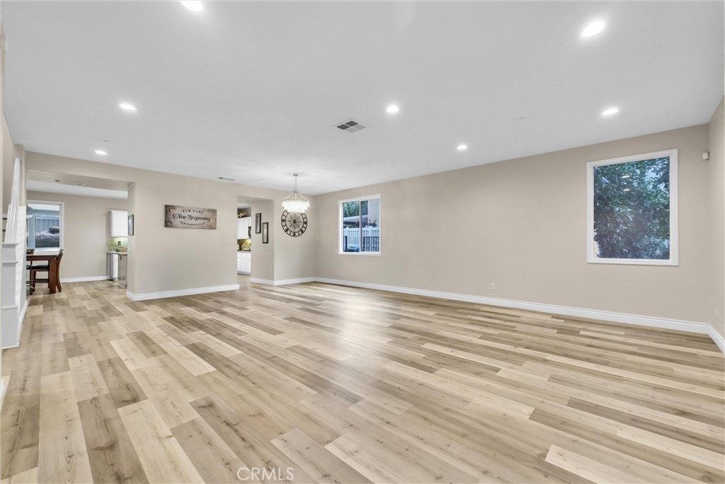 19446 Lurin Avenue Riverside, CA 92508 - Photo 9 of 59 Formal