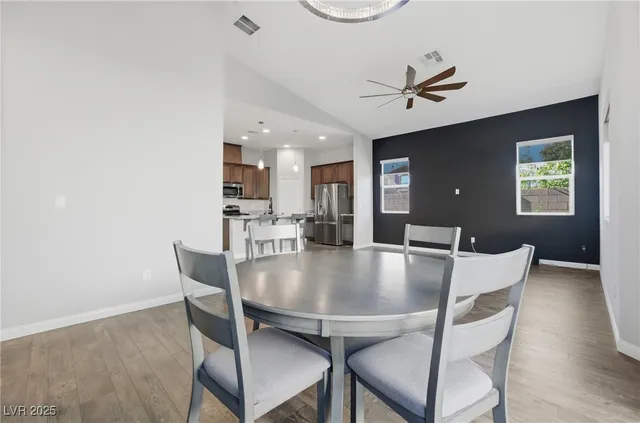 $2,550 | 692 Nathanial Court, Henderson, NV 89052