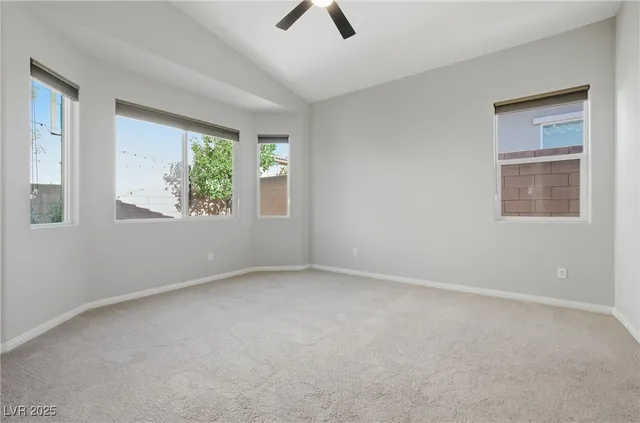 $2,550 | 692 Nathanial Court, Henderson, NV 89052